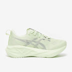 ASICS Women’s Novablast 5