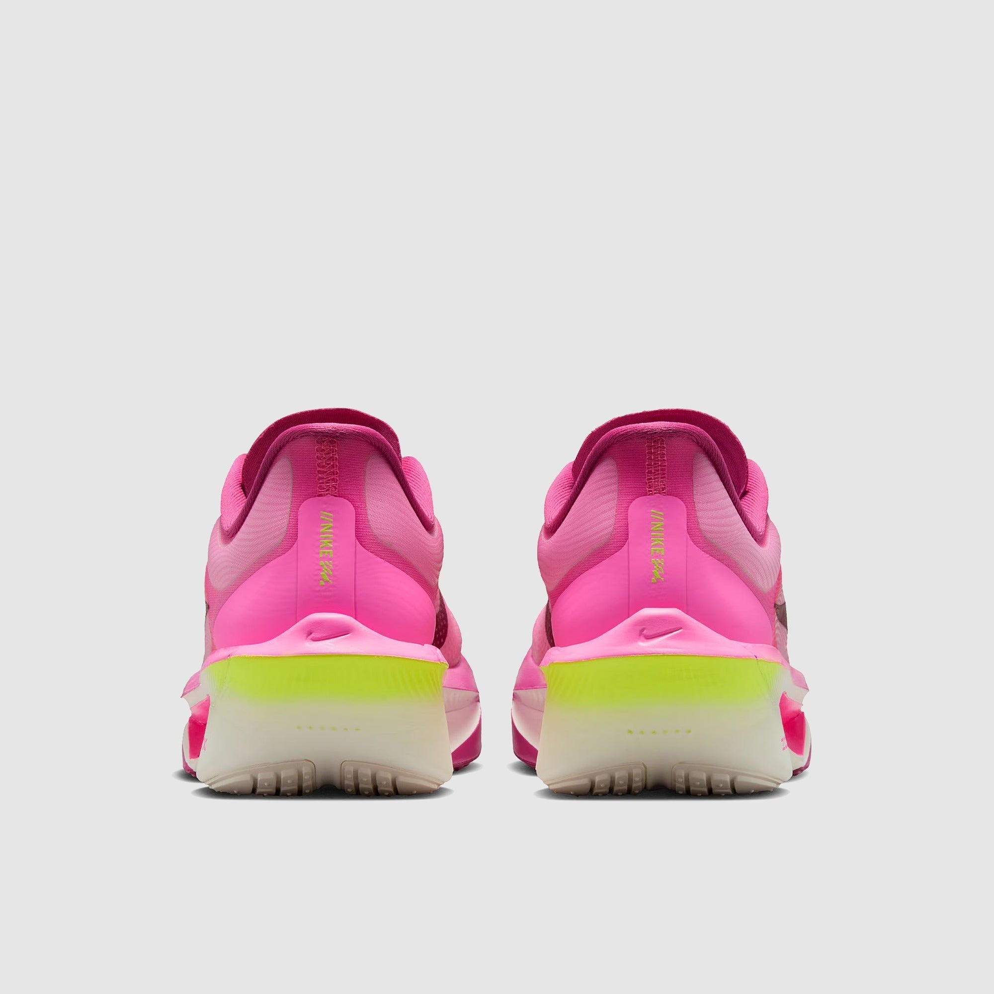 Nike Women’s Zoom Fly 6